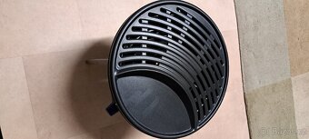 Campingaz vařič + Grill v top stavu + plyn kartuše - 7