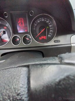 Volkswagen Passat - 7