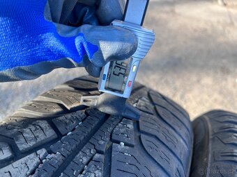 Sada pneu 195/65 R15 UNIROYAL 5,5-6,5mm - 7