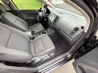 Prodam cerny VW golf plus 1,6 - 7