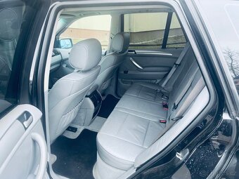 BMW X5 135 kw - 7