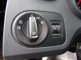 Seat Ibiza 1,2 TSI 66kW aut. klima, temp. zimní sada kol - 7