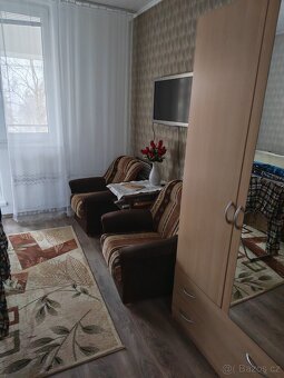 2izbáčik, sídlisko západ - 7