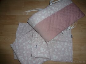 Mantinel a povlečení do postýlky - 7