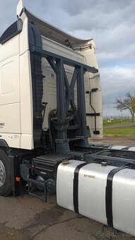 Tahač Volvo FH 13.460 euro 5 EEV TRAKTOR KOLOVÝ T1B - 7