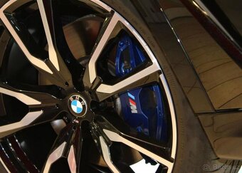 BMW X7 xDrive40d M Sport Individual / nafta poloautomat - 7