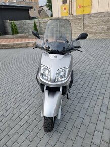 Yamaha Versity 300 - 7