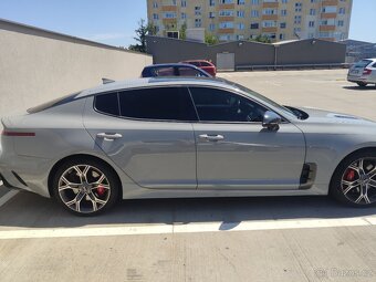 Kia Stinger GT V6 3.3l T-GDi 272KW - 7