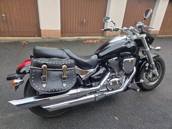 Suzuki M 800 Intruder - 7