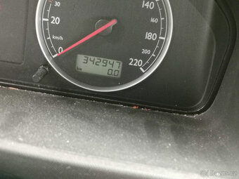 SHARAN 1,9 TDi  85kW na dojetí, opravu nebo díly - 7