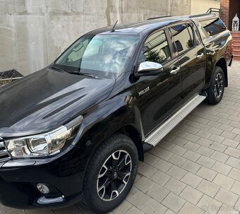 Toyota Hilux - 7