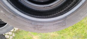 Zimní pneu 215/55/18 R.v.23 7mm - 7