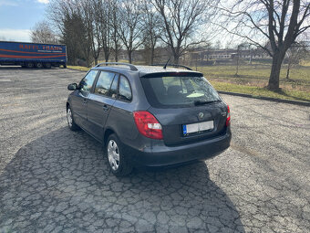 Škoda Fabia II Combi 1.2 HTP - 7