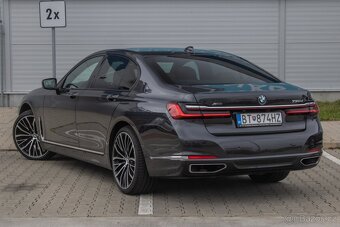 BMW Rad 7 730d xDrive-Vzduch-Pano-Harman-Headup-SoftClose - 7