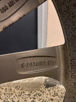 Alu kola r18, 5x112 Audi A6 originál - 7