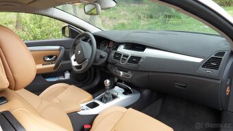 Renault Laguna Coupé 2.0 dCi 4Control 131kW - 7