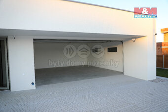Prodej rodinného domu, 233 m², Klatovy, ul. Nedbalova - 7