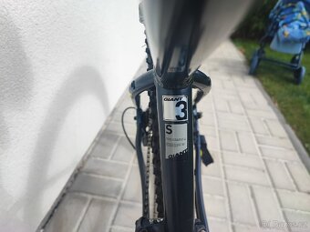 Horske kolo 29" Giant Talon 3 velikost S - 7