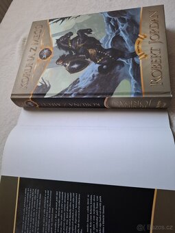 Robert Jordan - Koruna z mečů - 7