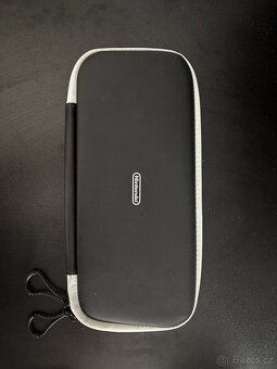 Nintendo Switch OLED + 4 hry + originální obal - 7