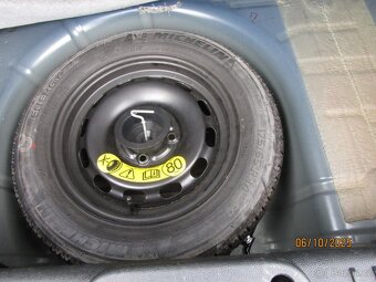 Ford Fiesta 1,2 benzín 44kw - 7