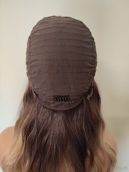 Nová vlnitá přirozená ombré Lacefront paruka - 7