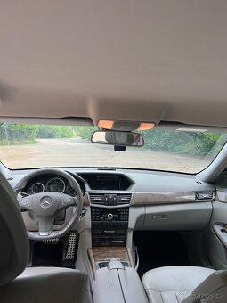 Mercedes Benz AMG E350 - 7