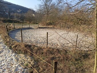 ustájení paddock paradise, Kralupy nad Vltavou, D8 Exit 8 - 7