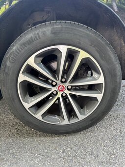 Jaguar F-Pace 2.0 25t AWD R-Sport - 7