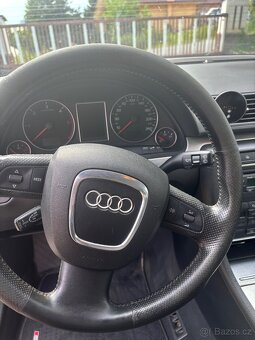 Audi A4 B7 - 7