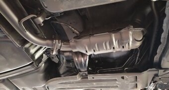 Prodám Honda Jazz II 1.3 i-DSI 2004 benzín - 7