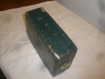 Starý měřící přístroj DU 10 - 7