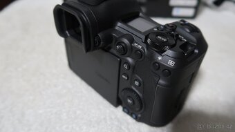 CANON EOS R5 mark II - 7
