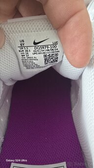 Nike Court borough 38,5eu - 7