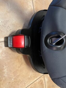 Otočná autosedačka Britax Römer Dualfix i-Size - 7