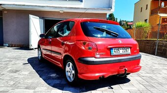 peugeot 206 1.4 benzin ( krasny stav ) - 7