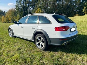 AUDI A4 Allroard quattro 3.0. 176 kw - 7