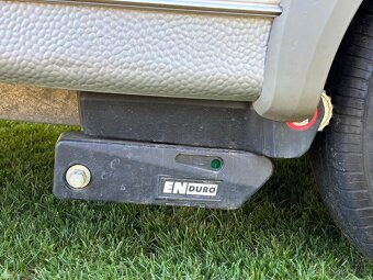 Karavan Weinsberg + mover,předstan - 7