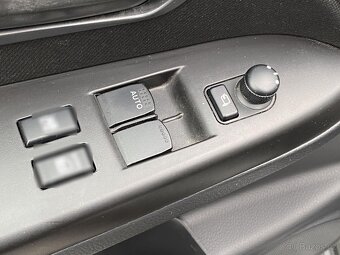 Fiat Sedici 1.6 16V ,  88 kW benzín, 2013 - 7