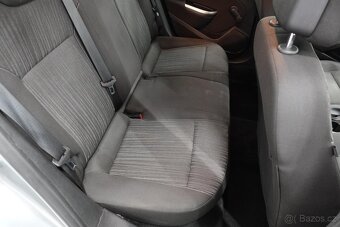 Opel Astra 1.6i ,  85 kW benzín, 2012 - 7