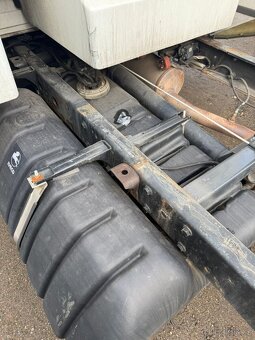 Iveco daily 35-180,twincab / šasi - 7