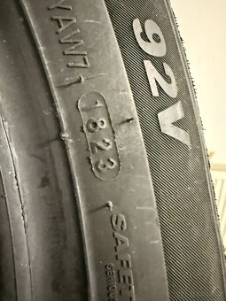 215/50 R18 92V Kumho WinterCraft WP52 - 7