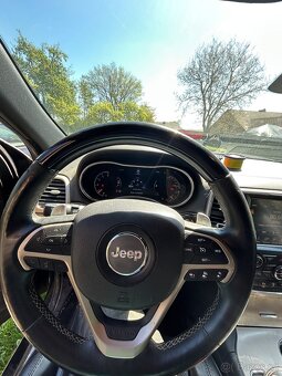 Jeep grand cherokee wk2 - 7