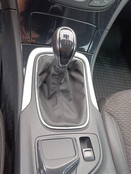 Opel Insignia sports rourer combi 103kw 2.0tdci - 7