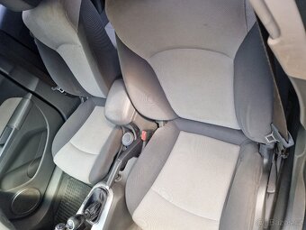 Chevrolet Cruze 1.6 benzin - původ ČR - - 7