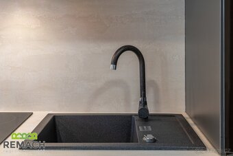 Pronájem, rodinný dům 2+kk + terasa, ev.č. 03272 - 7