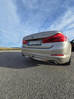 BMW 540i xDrive G30 - 7