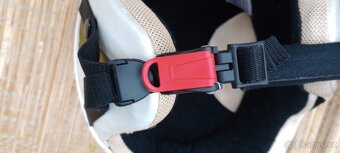 Dámská/dívčí lyžařská přilba Wintex vel. S - 7