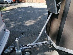 Přívěs na koně celková váha 2000kg - 7