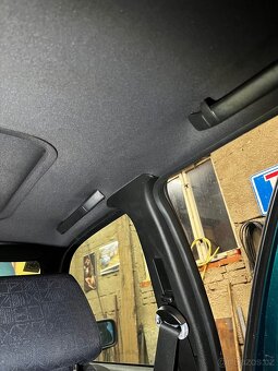 Interér BMW E36 sedan - 7